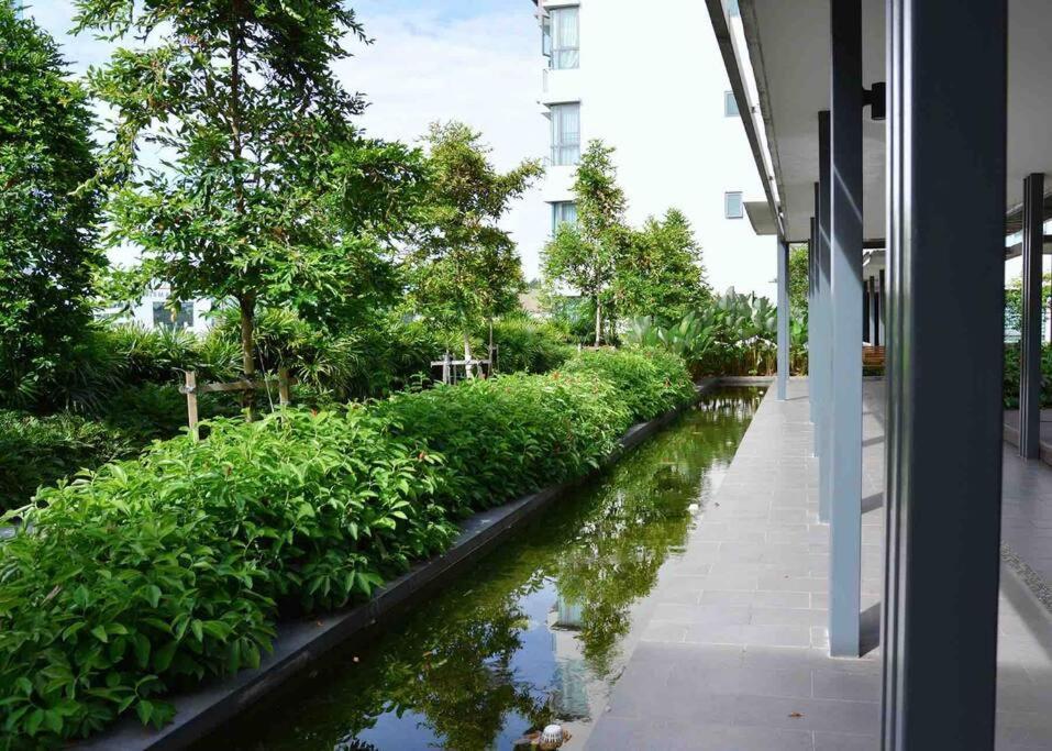 2000sq Ft Spacious Residence@imago Mall, Kk