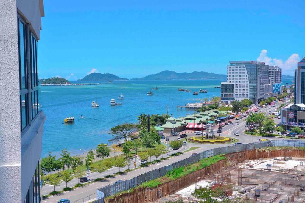 Apartment 2000sq Ft Spacious Residence@imago Mall, Kk Kota Kinabalu
